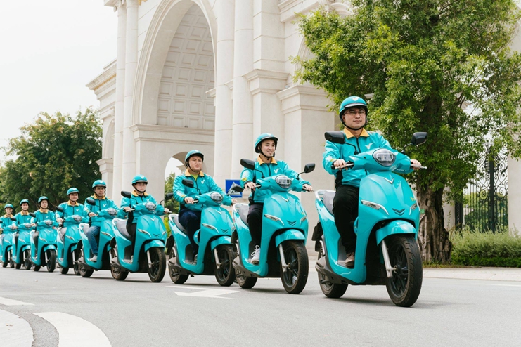 两轮电动摩托车