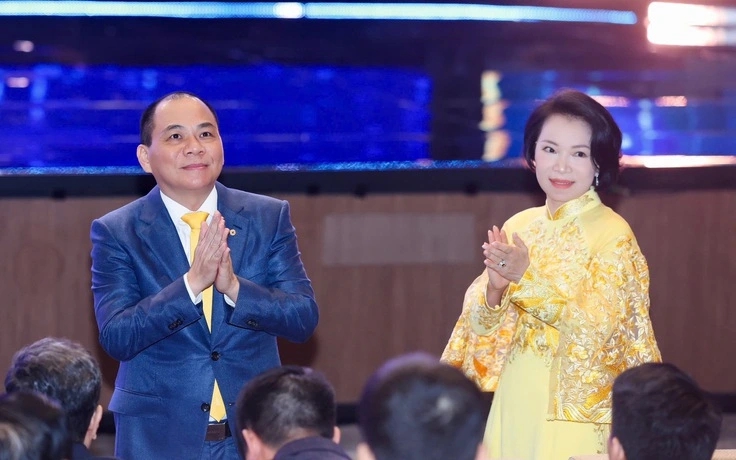 十亿美元级别富豪